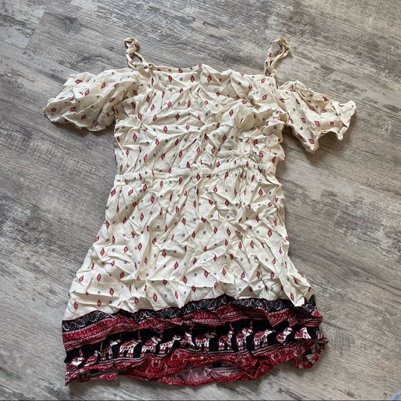 H&M • Boho Top - Picture 2 of 4